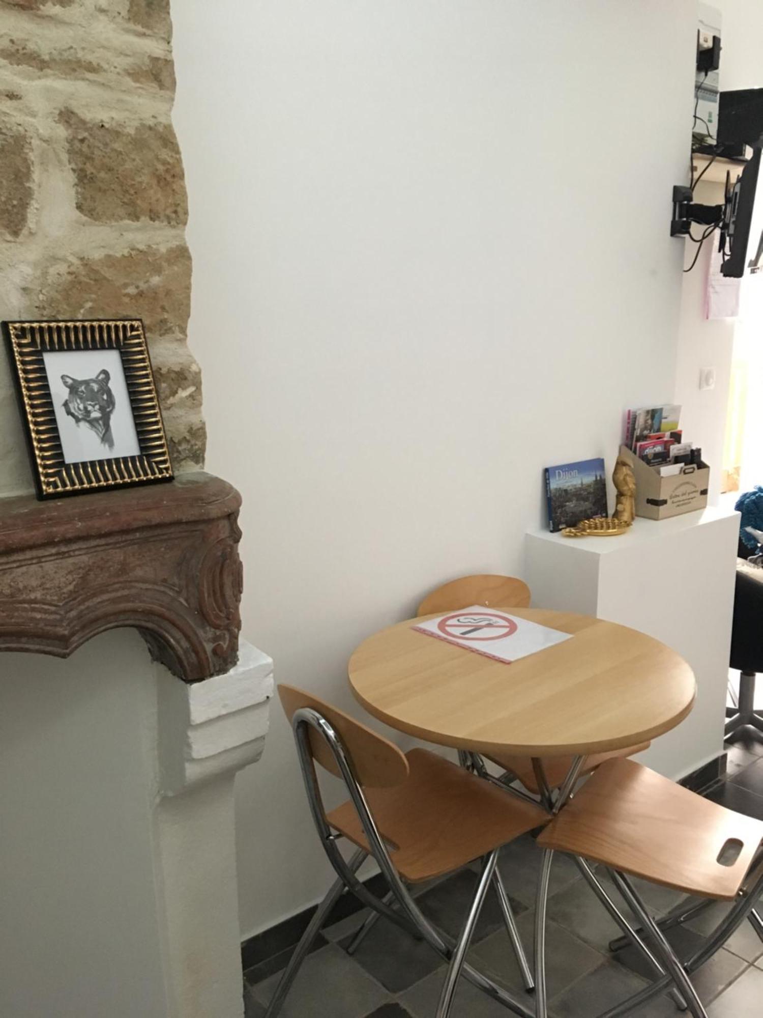 דיז'ון Studio Sur Cour Interieure Centre Historique St Benigne מראה חיצוני תמונה